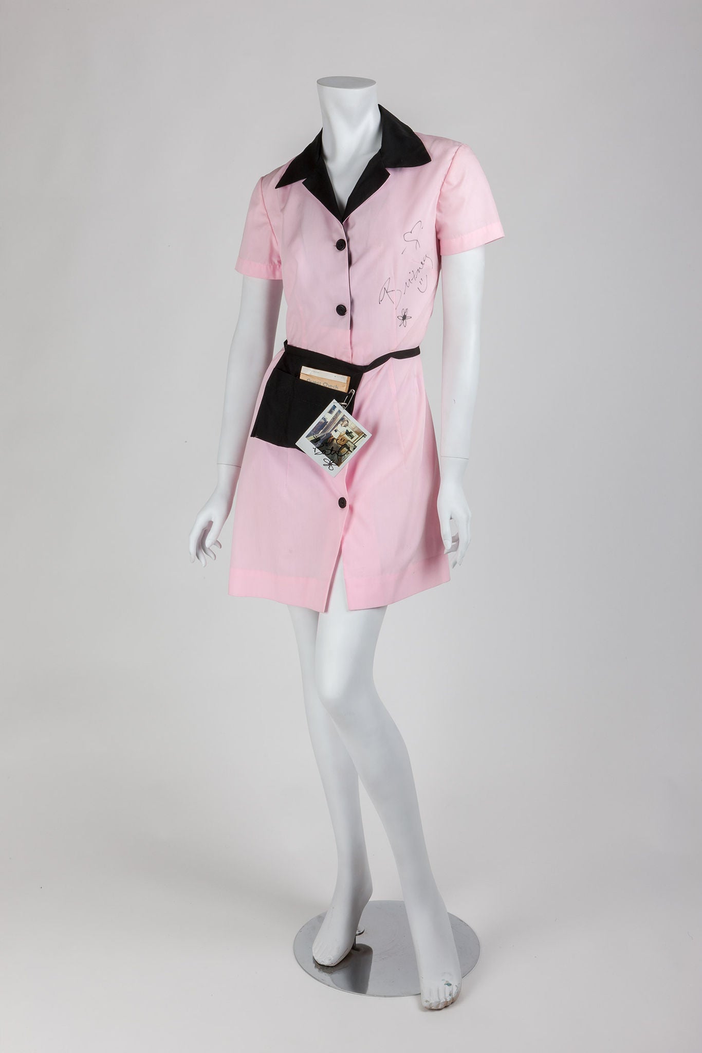 Britney-Spears_Pink-Waitress-Uniform_HRC061786.jpg